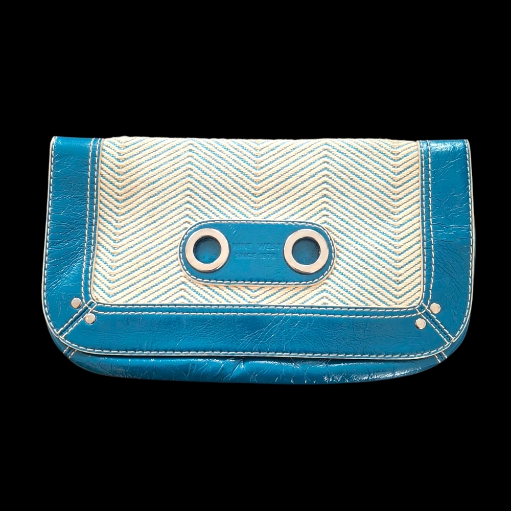 VINTAGE Nine West Blue and Cream Clutch with Chevron Pattern